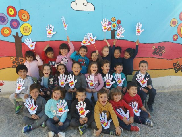 El CEIP La Cruz celebra el 40 aniversario de la Constitucin Española - 6
