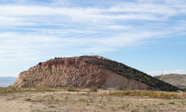 ASBA e Integral realizan labores de limpieza en el yacimiento arqueolgico de Tira del Lienzo - 1