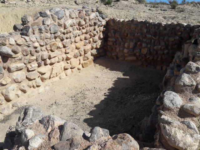 ASBA e Integral realizan labores de limpieza en el yacimiento arqueolgico de Tira del Lienzo - 15