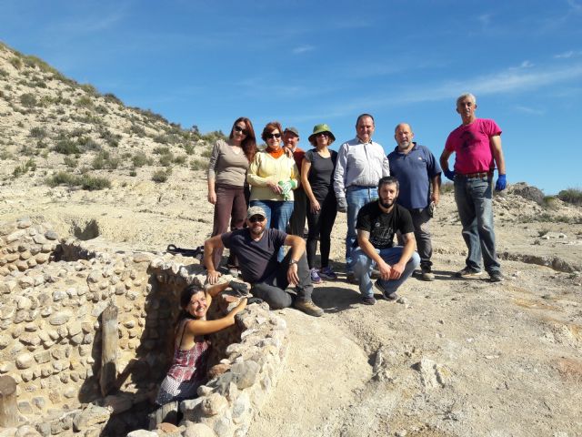 ASBA e Integral realizan labores de limpieza en el yacimiento arqueolgico de Tira del Lienzo - 17