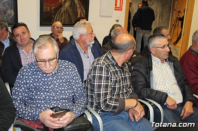 El secretario de Estado de Medio Ambiente se compromete con los regantes a agilizar la regularizacin de los riegos consolidados de El Raiguero, El Paretn y La Huerta - 14