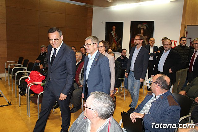 El secretario de Estado de Medio Ambiente se compromete con los regantes a agilizar la regularizacin de los riegos consolidados de El Raiguero, El Paretn y La Huerta - 22