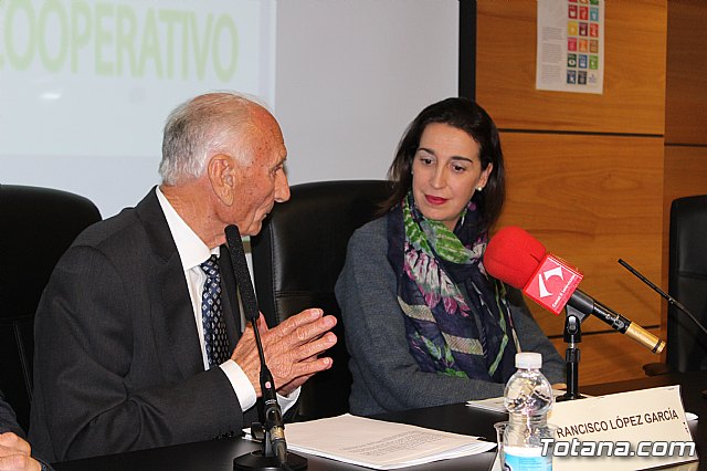 Agrobio presenta su plan de actividad en la asamblea de la Federacin de Cooperativas Agrarias de Murcia - 19