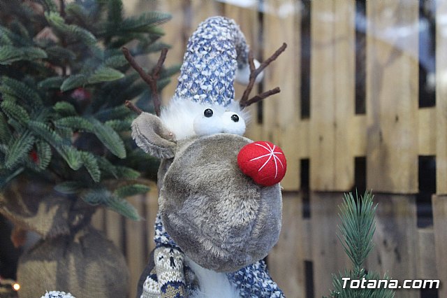 Se entregan los premios del IV Concurso de Escaparatismo de Navidad - 9