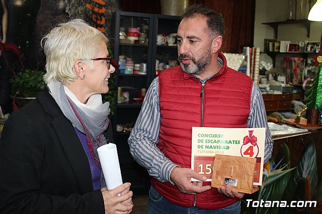 Se entregan los premios del IV Concurso de Escaparatismo de Navidad - 24