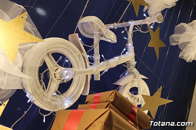 Se entregan los premios del IV Concurso de Escaparatismo de Navidad - 47