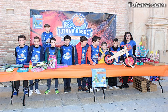Totana Basket organiz la Campaña Solidaria Nadidad 2018 - I Recogida de Juguetes - 10