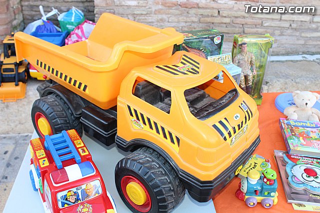 Totana Basket organiz la Campaña Solidaria Nadidad 2018 - I Recogida de Juguetes - 6