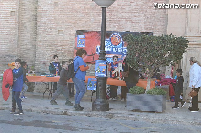 Totana Basket organiz la Campaña Solidaria Nadidad 2018 - I Recogida de Juguetes - 21