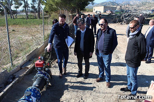 La comunidad de regantes de Totana ahorra un 10% de agua tras sustituir su canalizacin tradicional por una nueva tubera - 9