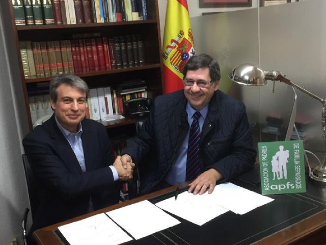 Partido Popular, Vox y Ciudadanos a nivel nacional se suman a la lucha por la unidad del Archivo de Salamanca - 3
