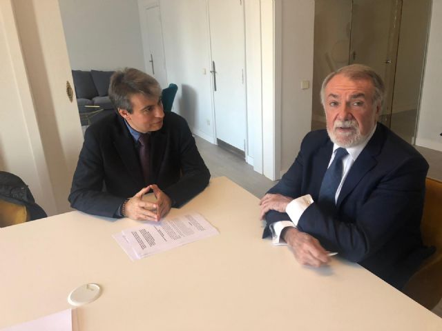 Partido Popular, Vox y Ciudadanos a nivel nacional se suman a la lucha por la unidad del Archivo de Salamanca - 18