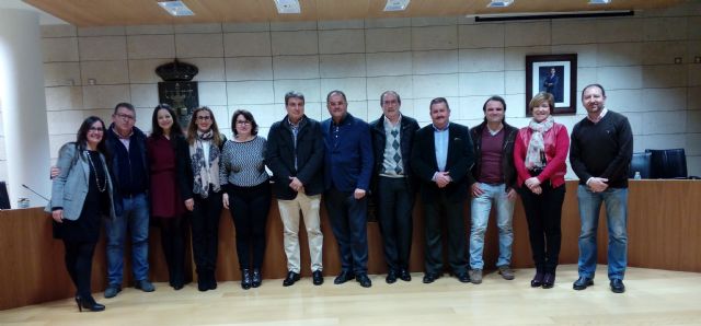Partido Popular, Vox y Ciudadanos a nivel nacional se suman a la lucha por la unidad del Archivo de Salamanca - 23