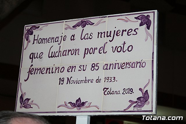 Totana rinde un homenaje institucional a las mujeres que lucharon por el sufragio femenino con motivo de su 85 aniversario - 12