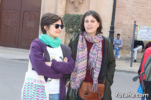 Lectura manifiesto y concentracin Da Mujer Trabajadora 2019Se realiza una concentracin reivindicativa dando lectura al manifiesto con motivo de la celebracin del Da Internacional de la Mujer, hoy 8-M - 4