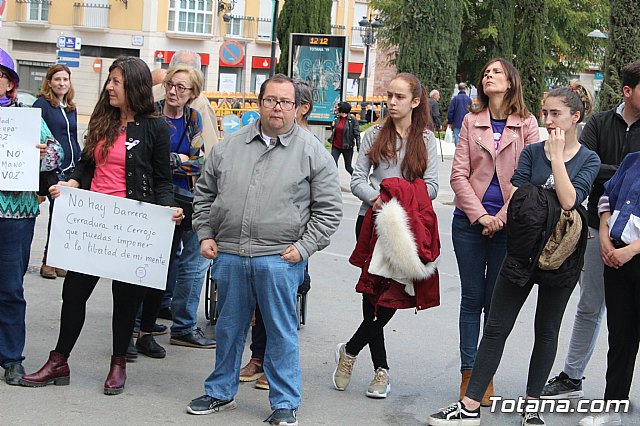 Lectura manifiesto y concentracin Da Mujer Trabajadora 2019Se realiza una concentracin reivindicativa dando lectura al manifiesto con motivo de la celebracin del Da Internacional de la Mujer, hoy 8-M - 38