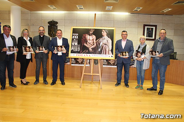 Se presenta la programacin de actos sociales, culturales y religiosos organizados por el Ilustre Cabildo Superior de Procesiones de Totana - 16