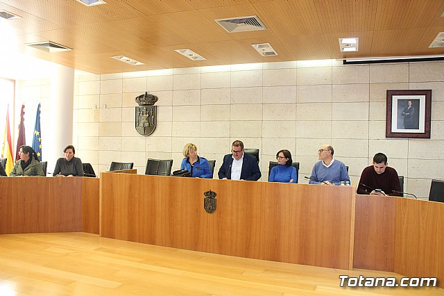 Pleno extraordinario sorteo miembros de las mesas electorales para las elecciones del 28-A - 1