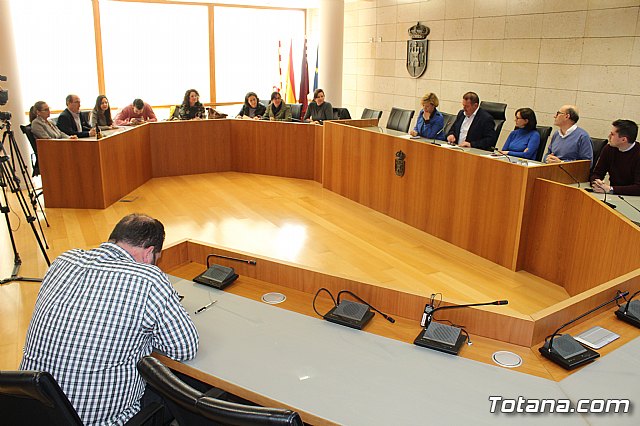 Pleno extraordinario sorteo miembros de las mesas electorales para las elecciones del 28-A - 5