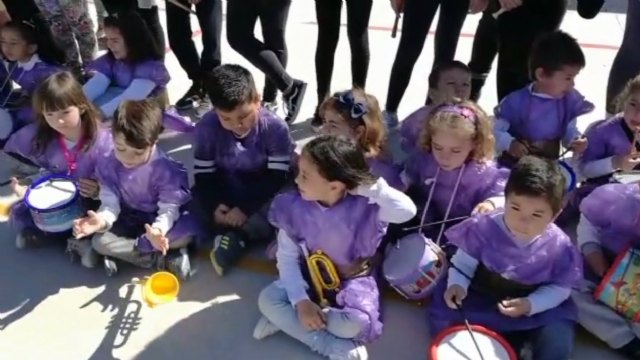 Emotiva jornada nazarena en el CEIP 