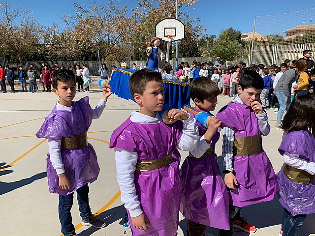 Emotiva jornada nazarena en el CEIP 