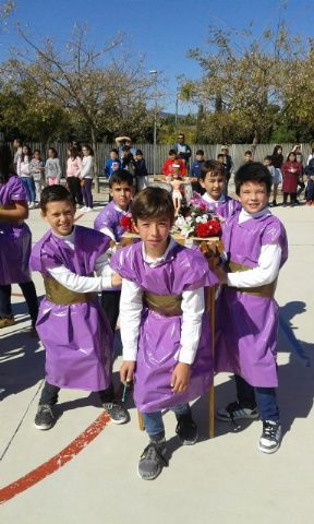 Emotiva jornada nazarena en el CEIP 