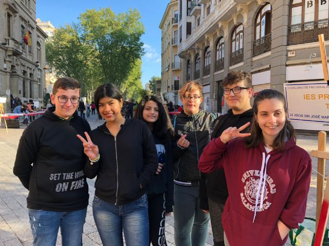 El talento joven totanero puso sus pinceles al servicio del maestro Jos Mara Prraga - 2