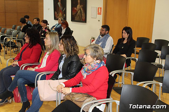 Entrega de premios a los centros de enseñanza participantes en el proyecto RED EDUCA EN ECO. - 8