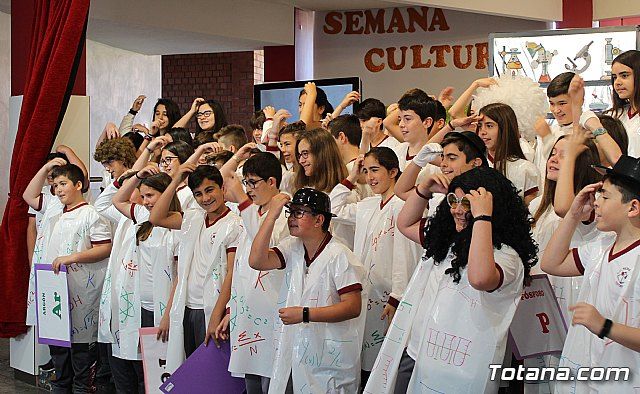 El Colegio Reina Sofa celebr la Semana Cultural 