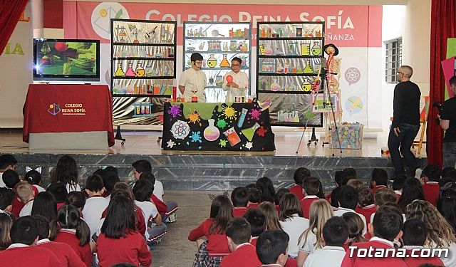 El Colegio Reina Sofa celebr la Semana Cultural 