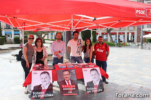 El candidato a la Presidencia de la Comunidad de la Regin de Murcia por el PSRM-PSOE, Diego Conesa, visita Totana - 1