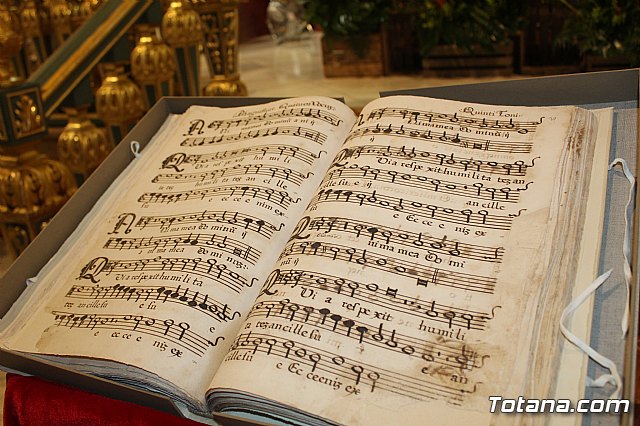 Se presenta el Manuscrito Musical descubierto en el verano del 2017 en la parroquia de Santiago El Mayor - 2
