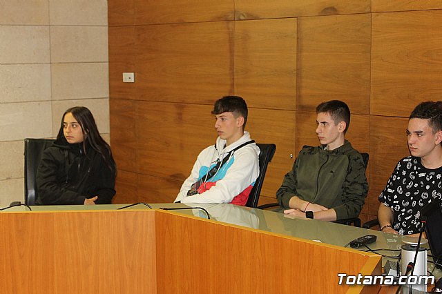 La Polica Local, con la colaboracin transversal de varias concejalas, ponen en marcha el proyecto 