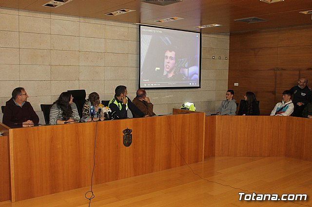 La Polica Local, con la colaboracin transversal de varias concejalas, ponen en marcha el proyecto 