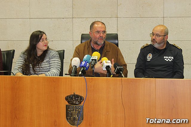 La Polica Local, con la colaboracin transversal de varias concejalas, ponen en marcha el proyecto 