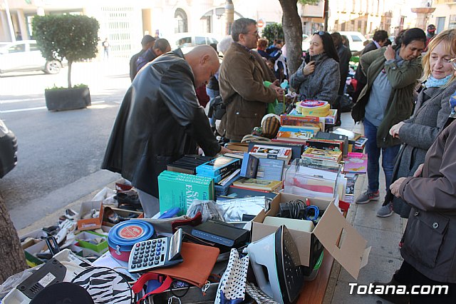 Celebrada en Totana, la 27ª edicin anual del Mercadillo Solidario a favor de las Misioneras Combonianas - 7