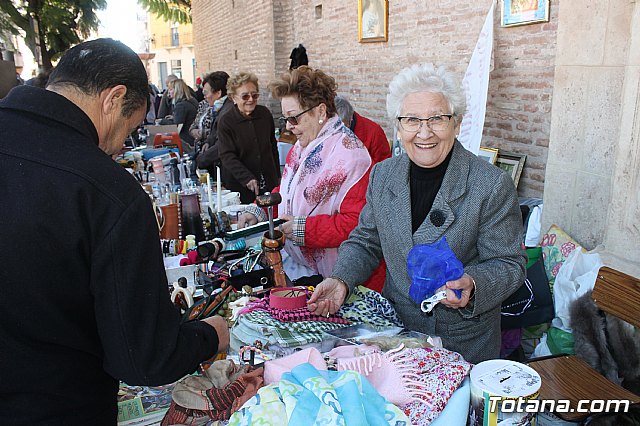 Celebrada en Totana, la 27ª edicin anual del Mercadillo Solidario a favor de las Misioneras Combonianas - 9