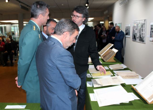 La Guardia Civil recupera y reintegra a los fondos pblicos ms de una veintena de documentos del Patrimonio Documental Histrico Español - 10
