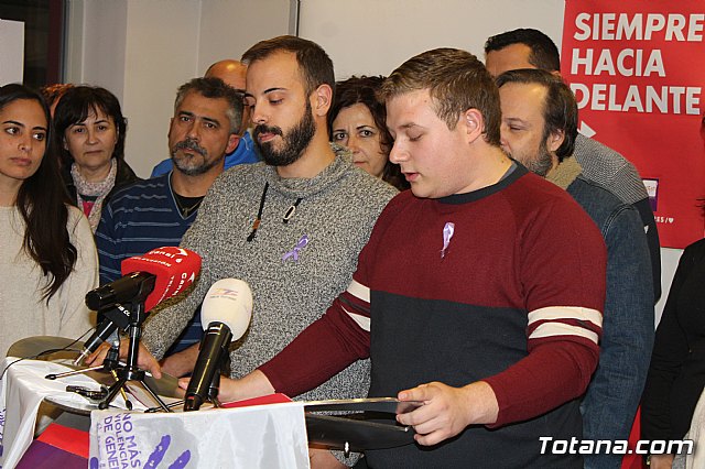 JST y el PSOE de Totana leyeron un manifiesto con motivo del Da Internacional de la Eliminacin de la Violencia contra la Mujer - 2