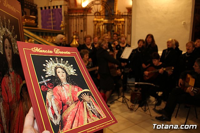 Se presenta el nº 2 de la revista Murcia Devota, cuya portada est protagonizada por la Patrona de Totana, Santa Eulalia de Mrida - 37