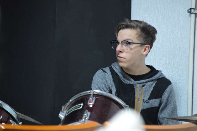 Los alumnos del Coro y la Banda de Msica del IES Juan de la Cierva y Codornu ofrecieron varios conciertos de Navidad - 18