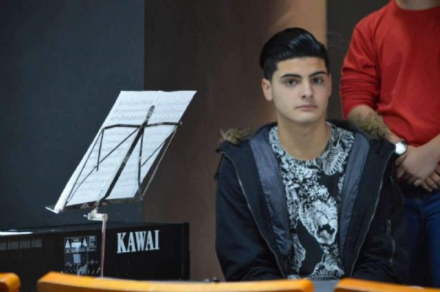 Los alumnos del Coro y la Banda de Msica del IES Juan de la Cierva y Codornu ofrecieron varios conciertos de Navidad - 19