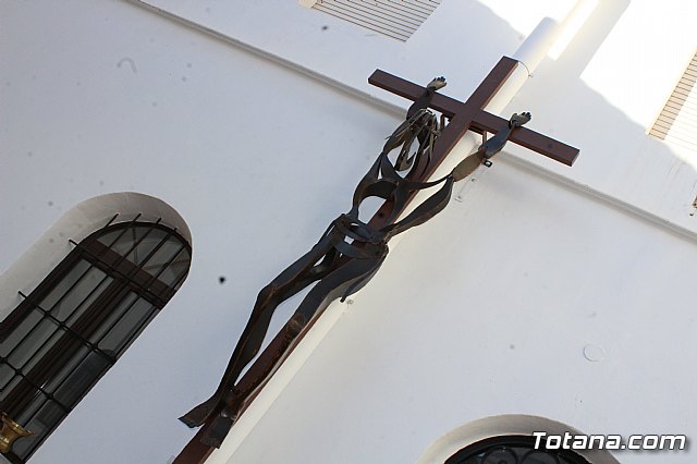 Bendicin del nuevo Cristo en el patio del Convento de los Padres Capuchinos - 2