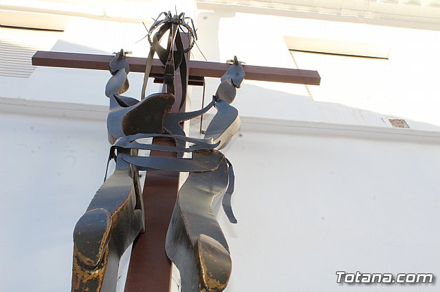 Bendicin del nuevo Cristo en el patio del Convento de los Padres Capuchinos - 6