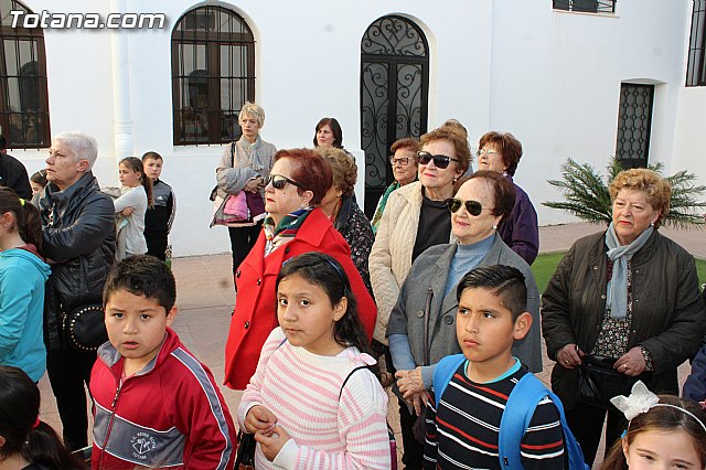 Bendicin del nuevo Cristo en el patio del Convento de los Padres Capuchinos - 20