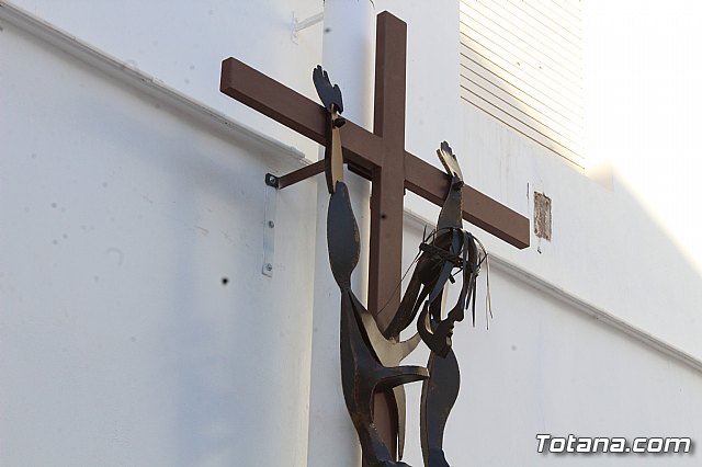 Bendicin del nuevo Cristo en el patio del Convento de los Padres Capuchinos - 24