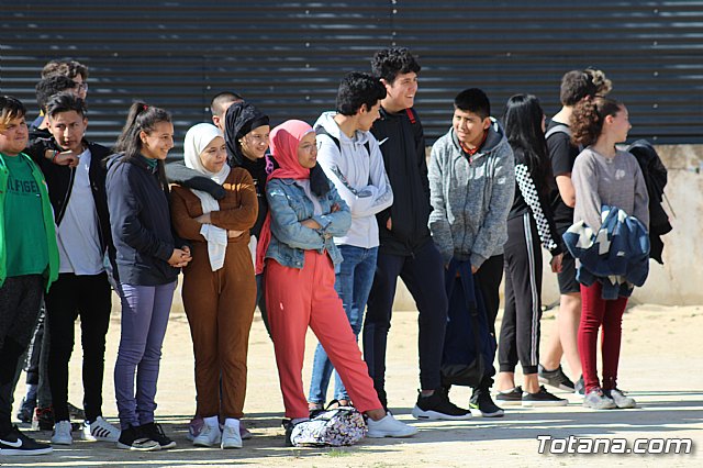 Exhibicin canina de animales que trabajan para contribuir a la recuperacin psicolgica de vctimas de violencia de gnero - 31