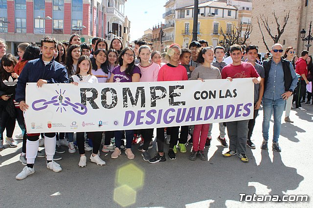 Manifiesto Institucional con motivo de la celebracin del Da Internacional de la Mujer - 30