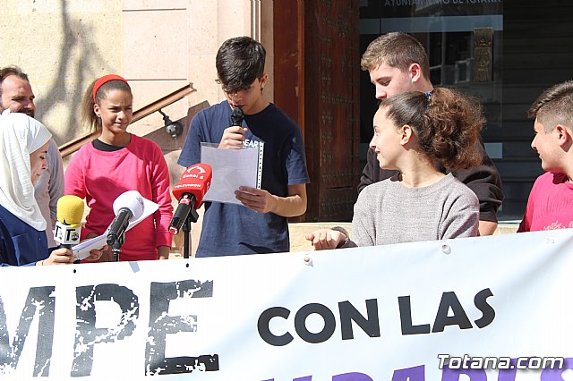 Manifiesto Institucional con motivo de la celebracin del Da Internacional de la Mujer - 29
