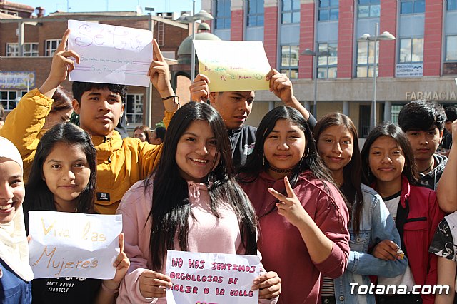 Manifiesto Institucional con motivo de la celebracin del Da Internacional de la Mujer - 43